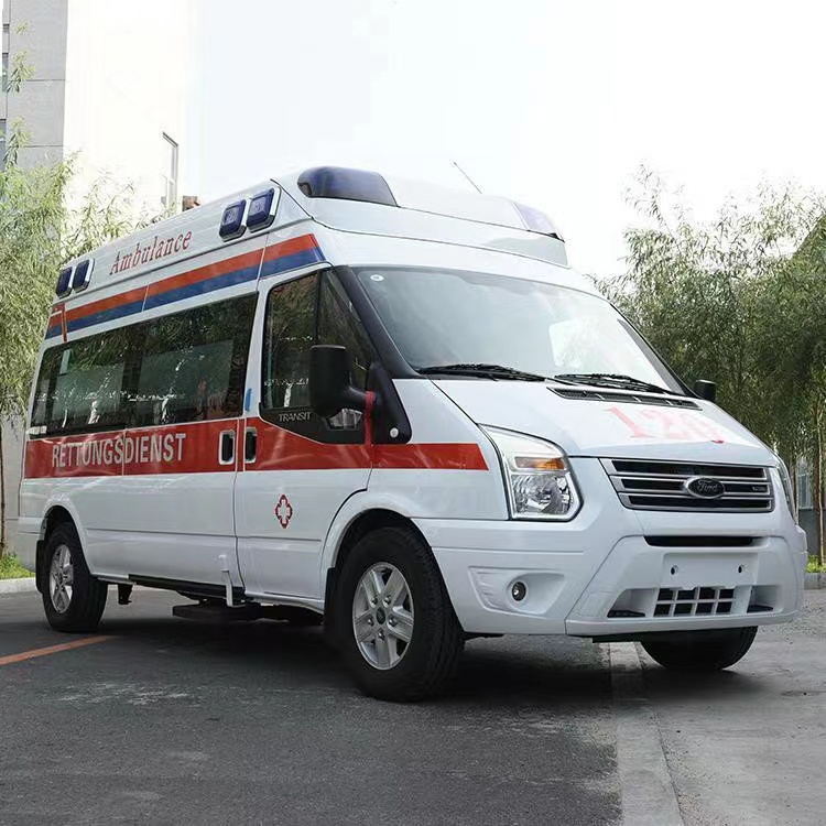 三元行动不便者长途救护车租赁:安全转运的核心注意事项